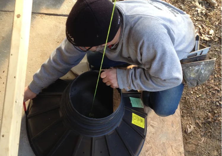 Wide-based footings for a wet site